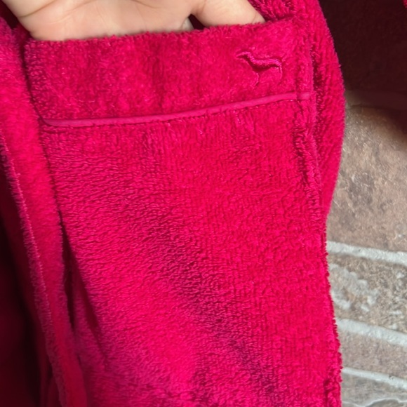 PINK Victoria’s Secret Robe - Picture 4 of 5